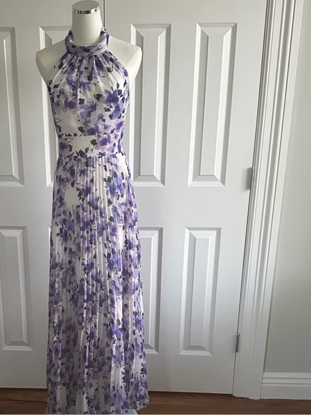 Eliza J Purple Floral Halter Tie Pleated Wedding Guest Party Maxi Dress Size 8